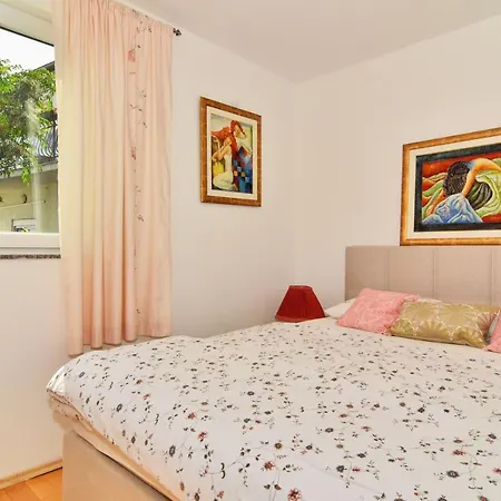 Apartments&rooms Anika