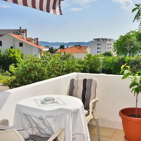 And Anika Bed & Breakfast 3*